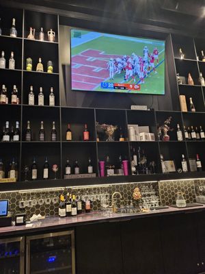 V-NO @ The Harbor by null