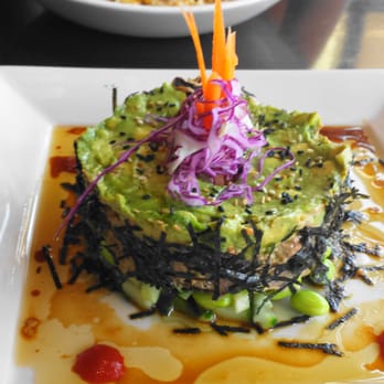 Yard House - Spicy Tuna "Roll" Appetizer - New American Near Me - Northridge, California
