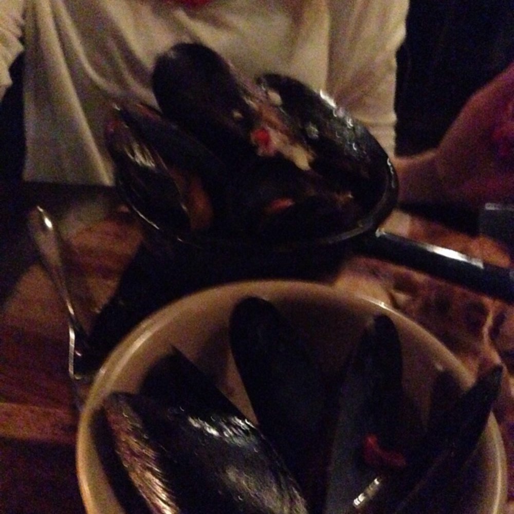 Left Bank Melbourne - Mussles - Lounges Near Me - Melbourne, VIC Left Bank Melbourne - Mussles - Lounges Near Me - Melbourne, VIC