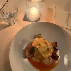 Plated Table - Apples and yeast ice cream