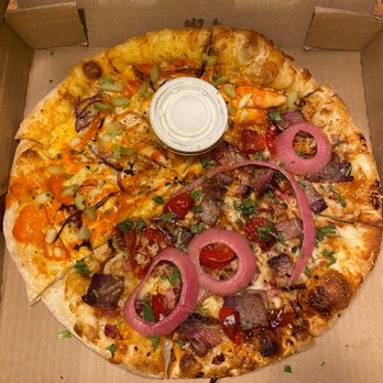 Crafters Pizza and Drafthouse - 1/2 buffalo chicken wing, 1/2 jerry jones - Pizza Near Me - Carmel, Indiana