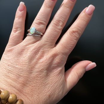 T Spa Nails - Full gel set with gel polish - Nail Salons Near Me - Olympia, Washington