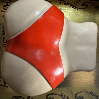 Erotic Bakery - Butt  vanilla cake with vanilla frosted, pear shape! - Bakeries Near Me