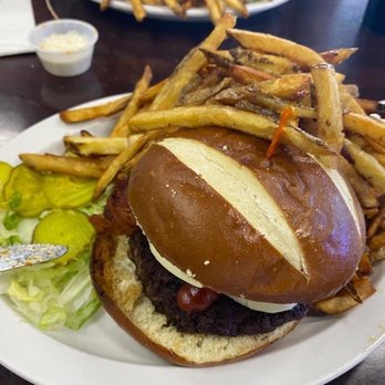 505 Burgers & Wings - Burgers Near Me - Gallup, New Mexico 505 Burgers & Wings - Burgers Near Me - Gallup, New Mexico