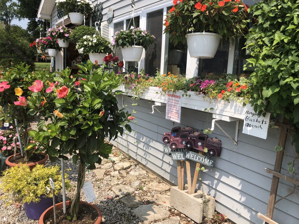 GRAMMA’S GARDENS NURSERY 52 Photos Nurseries & Gardening 715 E