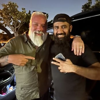 Rockin Executive Ride - Good times after the trip. Best ride ever. - Limos Near Me - Santa Ana, California Rockin Executive Ride - Good times after the trip. Best ride ever. - Limos Near Me - Santa Ana, California