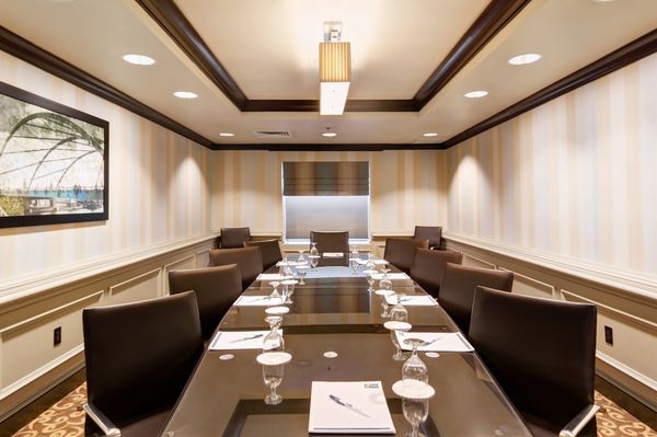 Holiday Inn Express & Suites Warwick-Providence (Airport) by null
