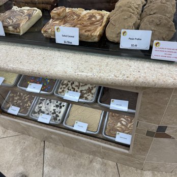 Buc-ee’s - Gas Stations Near Me - Florence, South Carolina