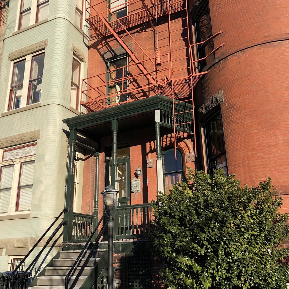 Capitol Hill Bed and Breakfast - Bed & Breakfast Near Me - Washington, DC, District of Columbia Capitol Hill Bed and Breakfast - Bed & Breakfast Near Me - Washington, DC, District of Columbia