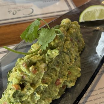 Caló Kitchen + Tequila - El Segundo - Guacamole - Mexican Near Me - El Segundo, California