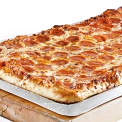 Fox's Pizza Den