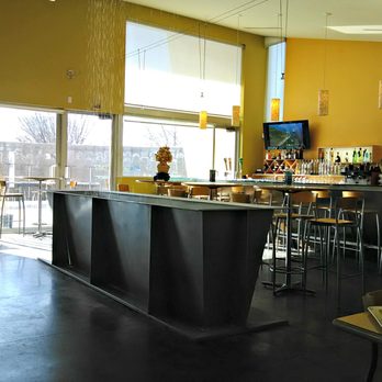 Cafe De Thai - Looking towards the bar. Notice part of the wall of water. - Thai Near Me - Reno, Nevada Cafe De Thai - Looking towards the bar. Notice part of the wall of water. - Thai Near Me - Reno, Nevada