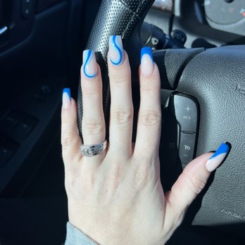 Saguaro Nails Bar - Nail Salons Near Me - Glendale, Arizona