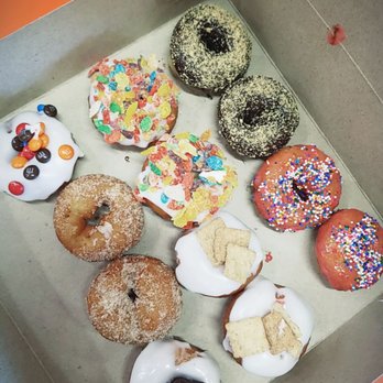 Mini Donut Factory - Donuts - Donuts Near Me - Gurnee, Illinois Mini Donut Factory - Donuts - Donuts Near Me - Gurnee, Illinois