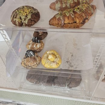 Boba Plus Mochidonut - Dubai croissant and cookie - Bubble Tea Near Me - Largo, Florida Boba Plus Mochidonut - Dubai croissant and cookie - Bubble Tea Near Me - Largo, Florida