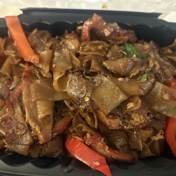 Charm Siam Restaurant - N3. Drunken Noodle - Noodles Near Me - Long Beach, California