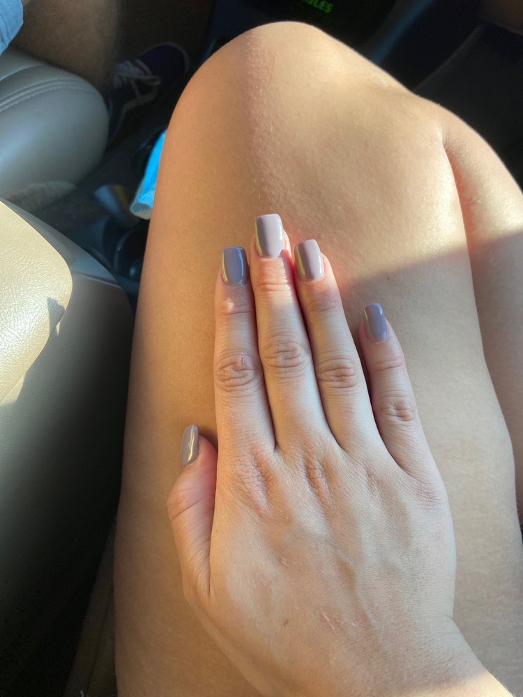 Tiffany Nail Logo