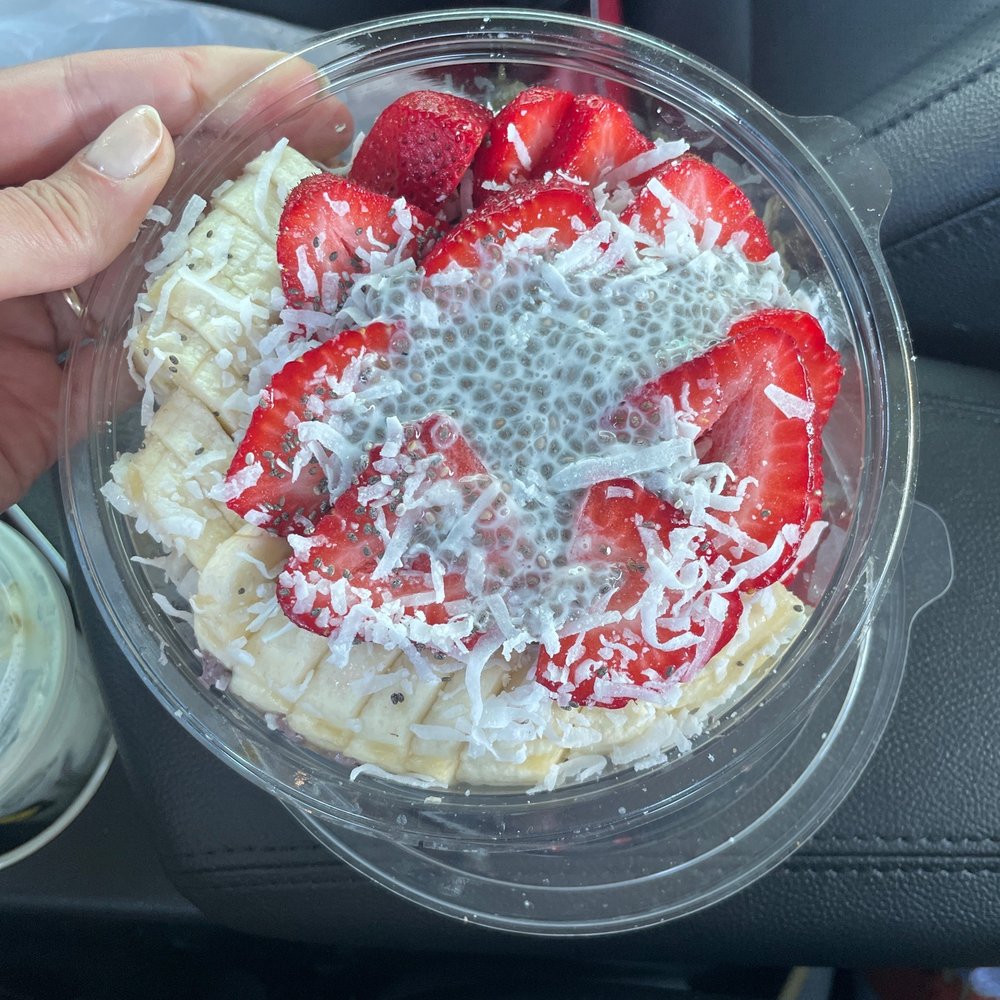 Vida Juice - Peanut Butter Aca Berry Bowl - Desserts Near Me - Long Beach, California Vida Juice - Peanut Butter Aca Berry Bowl - Desserts Near Me - Long Beach, California