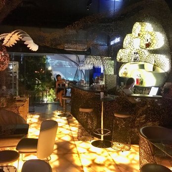 Morals & Malice - Bars Near Me - Makati City, NCR
