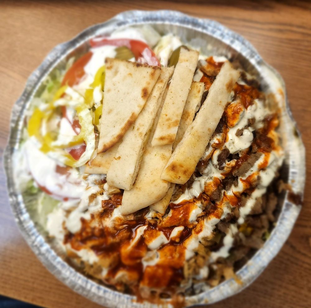Food from Syracuse Halal Gyro