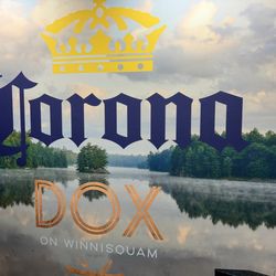 Dox on Winnisquam - In the 'outboard' room