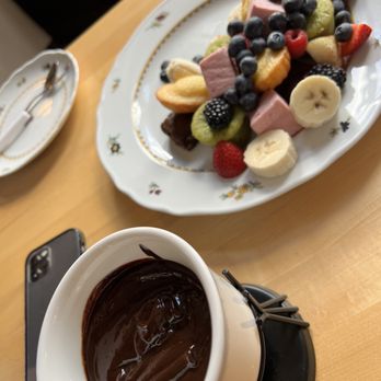 WALDHAUS - Chocolate fondue was very enjoyable. - Pubs Near Me - Banff, Alberta WALDHAUS - Chocolate fondue was very enjoyable. - Pubs Near Me - Banff, Alberta