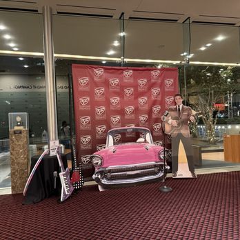 South Coast Repertory - Photo op - Performing Arts Near Me - Costa Mesa, California