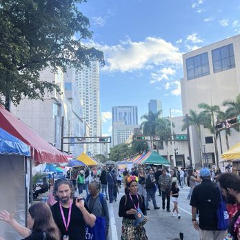 Miami Book Fair International - Booths - Festivals Near Me - Miami, Florida