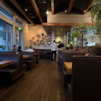 J Nichols Kitchen - New American Near Me - Marina Del Rey, California J Nichols Kitchen - New American Near Me - Marina Del Rey, California