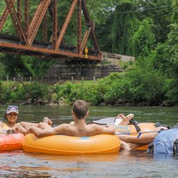 Toccoa River Tubing Company - Toccoa River Tubing Company - tubing