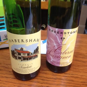 Dahlonega Tasting Room - Yummmmm - Wine Tasting Room Near Me - Dahlonega, Georgia Dahlonega Tasting Room - Yummmmm - Wine Tasting Room Near Me - Dahlonega, Georgia