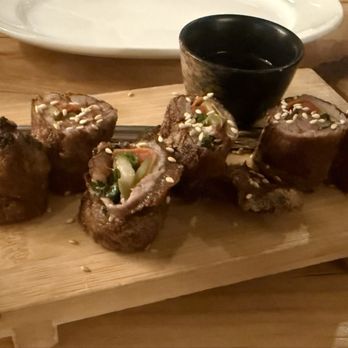 TJ's Highland Steakhouse - Steakhouse Roll - Steakhouses Near Me - Oshkosh, Wisconsin