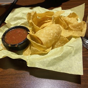El Karajo Mexican Restaurant - Chips and salsa - Mexican Near Me - Centennial, Colorado El Karajo Mexican Restaurant - Chips and salsa - Mexican Near Me - Centennial, Colorado