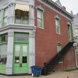 Dalton Defenders Museum - Historic bank building next to the museum