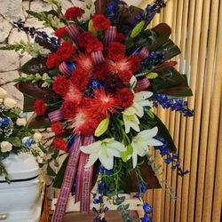 Beautiful funeral standing spray.