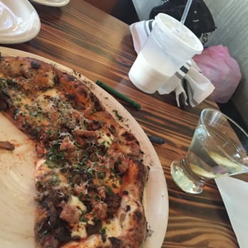Forge Pizza - mushroom pizza with thyme and onions - Pizza Near Me - Oakland, California Forge Pizza - mushroom pizza with thyme and onions - Pizza Near Me - Oakland, California