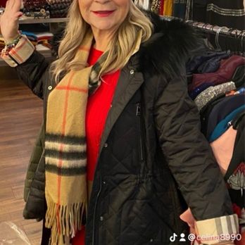 Coco's Boutique Outlet - Esta es la que vende producto de culo - Accessories Near Me - Whittier, California Coco's Boutique Outlet - Esta es la que vende producto de culo - Accessories Near Me - Whittier, California