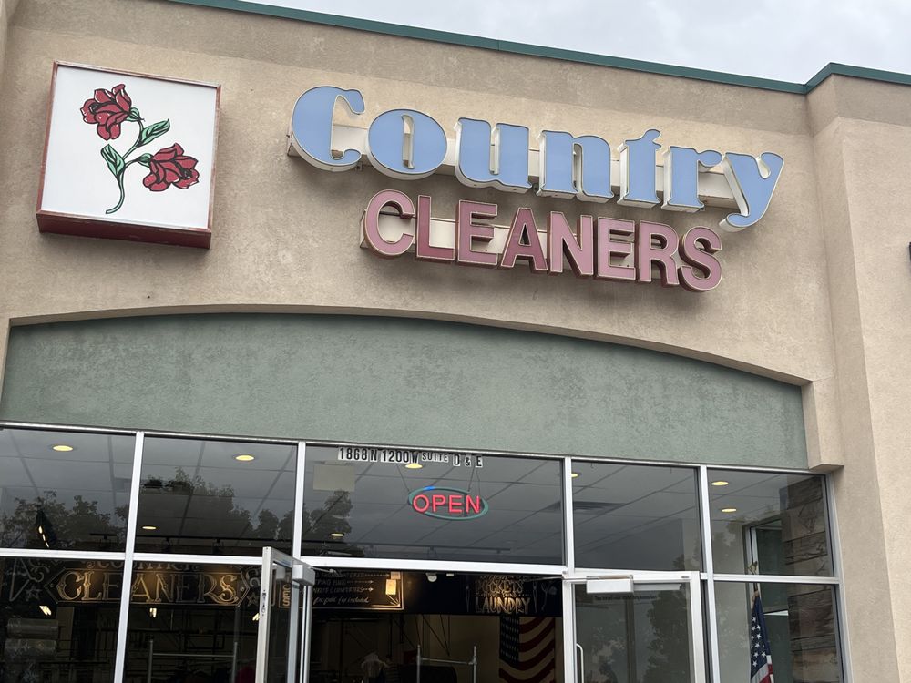 COUNTRY CLEANERS Updated September 2024 34 Reviews 1868 N 1200th