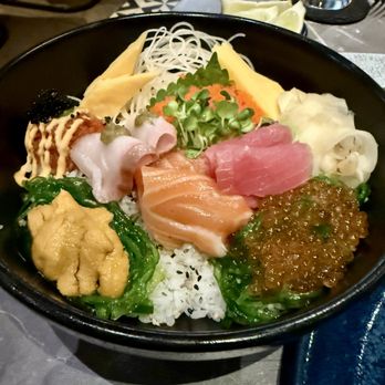 bashi - Kaisen-Don Sashimi Plate - delish! - Asian Fusion Near Me - Rancho Palos Verdes, California bashi - Kaisen-Don Sashimi Plate - delish! - Asian Fusion Near Me - Rancho Palos Verdes, California