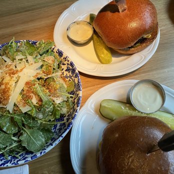 Au Cheval - Bars Near Me - Chicago, Illinois