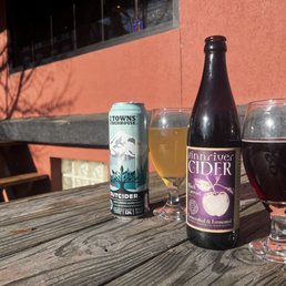 Great choices in sweet, not funky, ciders. Suggested by the owner Erika. Great choices in sweet, not funky, ciders. Suggested by the owner Erika.