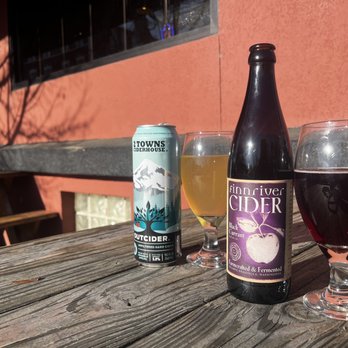 The Bière Library - Great choices in sweet, not funky, ciders. Suggested by the owner Erika. - Beer Bar Near Me - Corvallis, Oregon The Bière Library - Great choices in sweet, not funky, ciders. Suggested by the owner Erika. - Beer Bar Near Me - Corvallis, Oregon