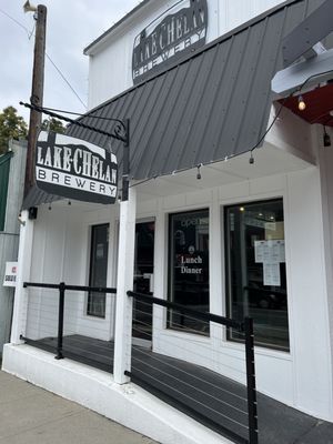 Lake Chelan Brewery by null