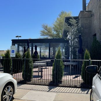 Fish Daddy's Grill House - Side Patio - Seafood Near Me - Tulsa, Oklahoma
