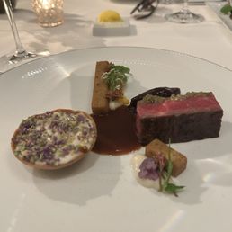 SCHARBAUER RANCH WAGYU BEEF STRIPLOIN SCHARBAUER RANCH WAGYU BEEF STRIPLOIN