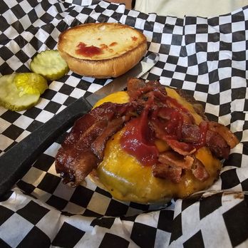 7 West TapHouse - Sugar Daddy Burger - yummy! - Tacos Near Me - Duluth, Minnesota 7 West TapHouse - Sugar Daddy Burger - yummy! - Tacos Near Me - Duluth, Minnesota