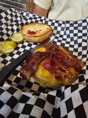 7 West TapHouse by null