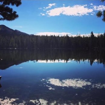 Wrights Lake - Hiking Near Me - Kyburz, California