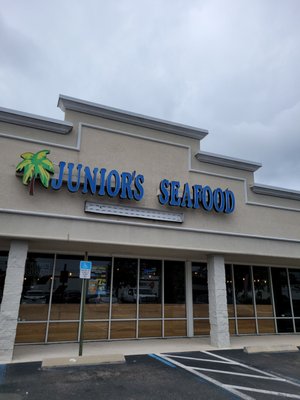 JUNIOR’S SEAFOOD RESTAURANT & GRILL - Updated August 2025 - 49 Photos ...