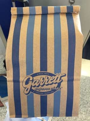 Garrett Popcorn Shops by null